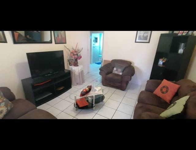 2 BEDROOM SECTIONAL TITLE FOR SALE IN SONGLOED